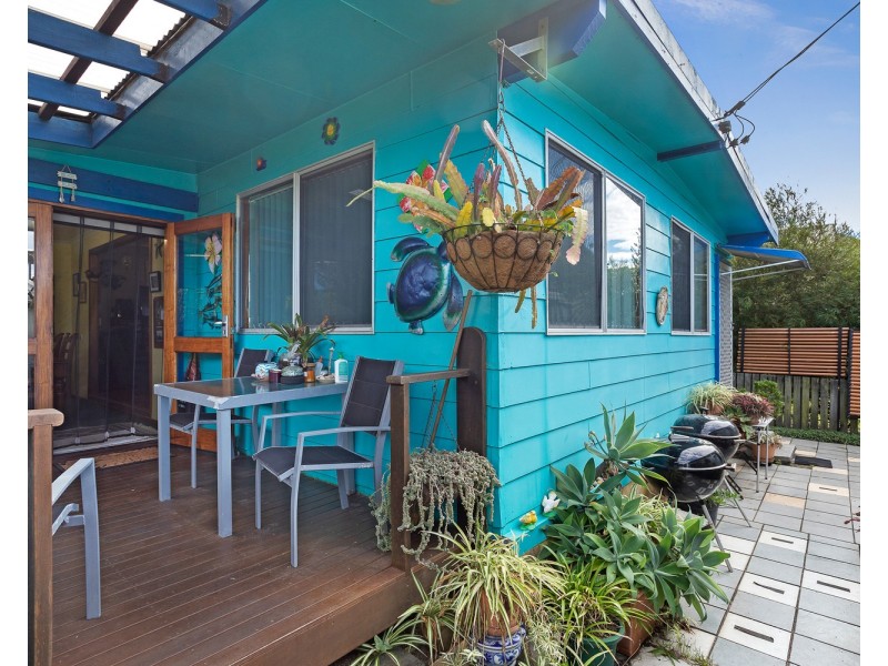 6 Elizabeth Street, Pottsville NSW 2489