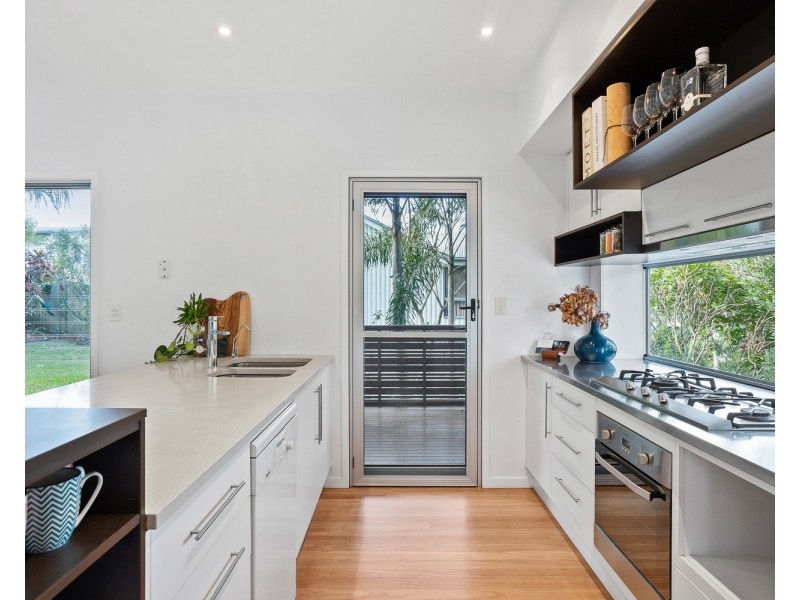 2 Bottlebrush Drive, Pottsville NSW 2489