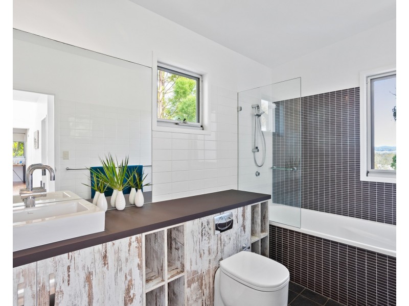 2 Bottlebrush Drive, Pottsville NSW 2489