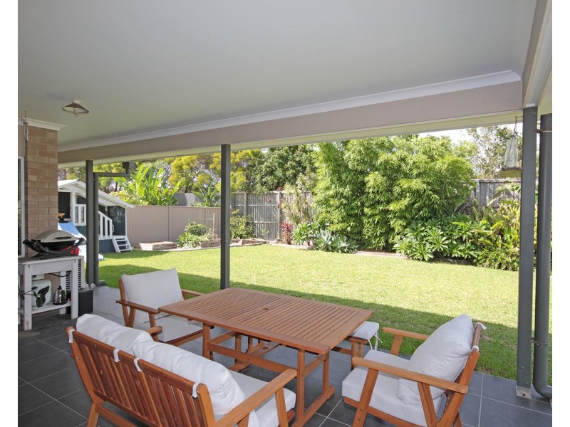 77 Mylestom Circle, Pottsville NSW 2489