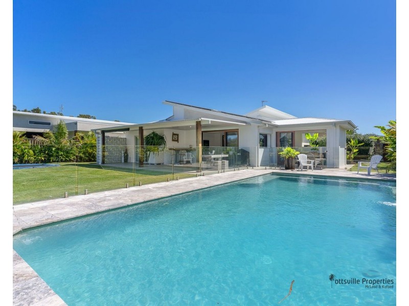 205 Overall Drive, Pottsville NSW 2489