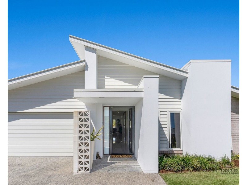 205 Overall Drive, Pottsville NSW 2489