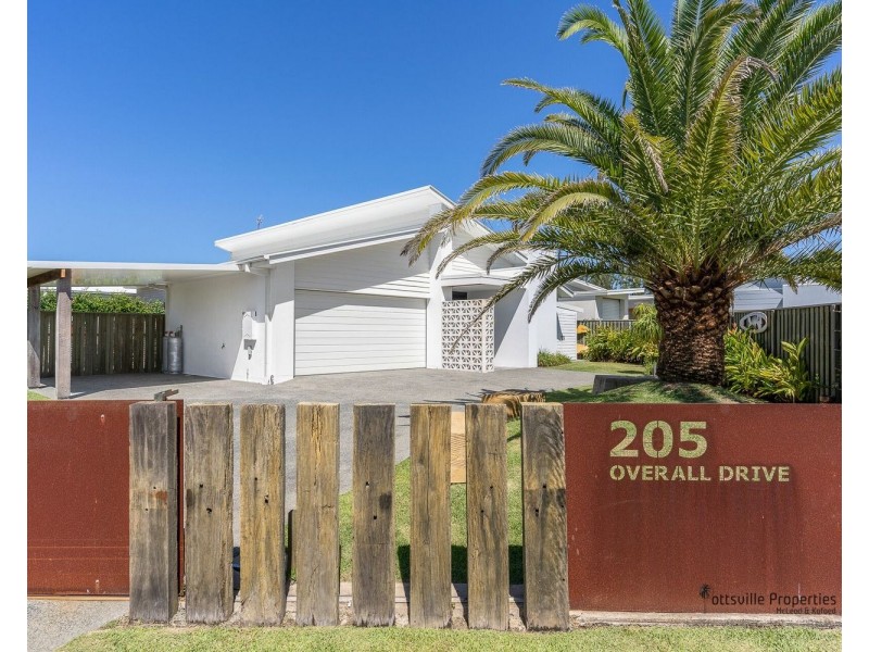 205 Overall Drive, Pottsville NSW 2489