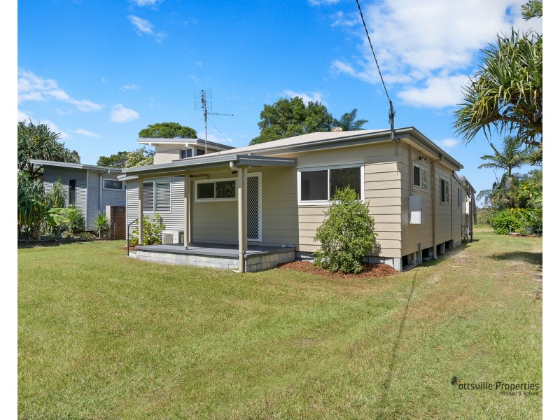 14 Creek Street, Hastings Point NSW 2489