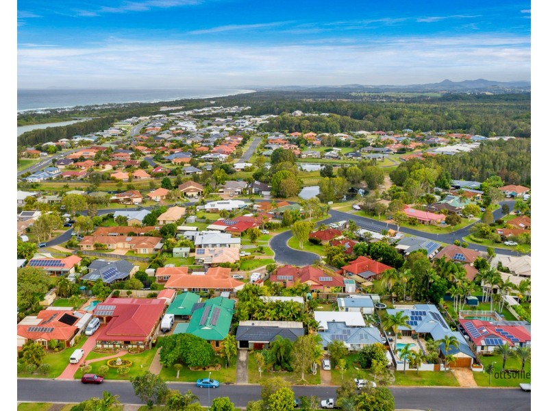 22 Buckingham Drive, Pottsville NSW 2489