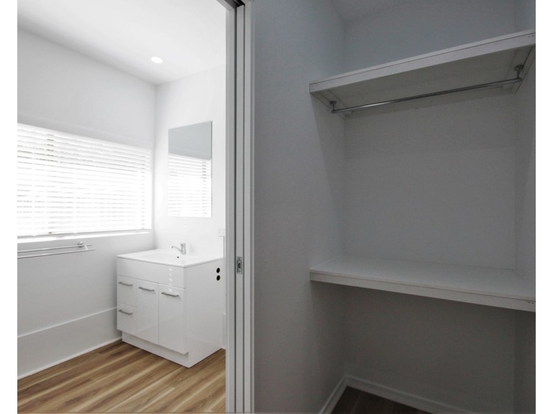 Mermaid Waters QLD 4218