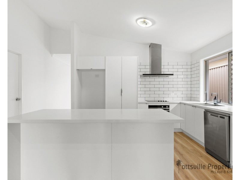 2/74 Newcastle Drive, Pottsville NSW 2489