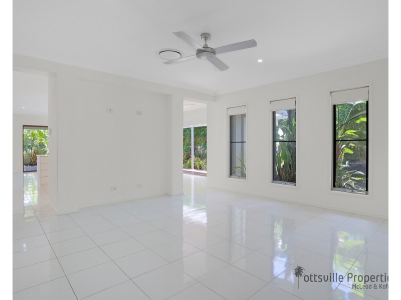 48 Newcastle Drive, Pottsville NSW 2489