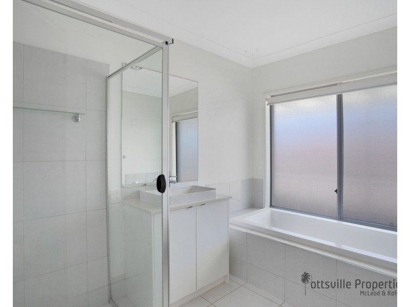 48 Newcastle Drive, Pottsville NSW 2489