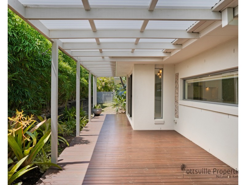 48 Newcastle Drive, Pottsville NSW 2489