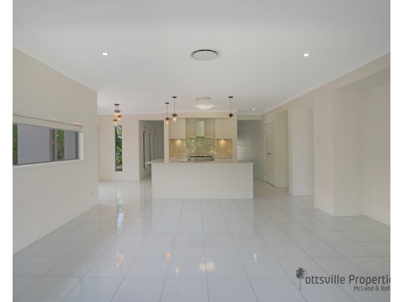 48 Newcastle Drive, Pottsville NSW 2489