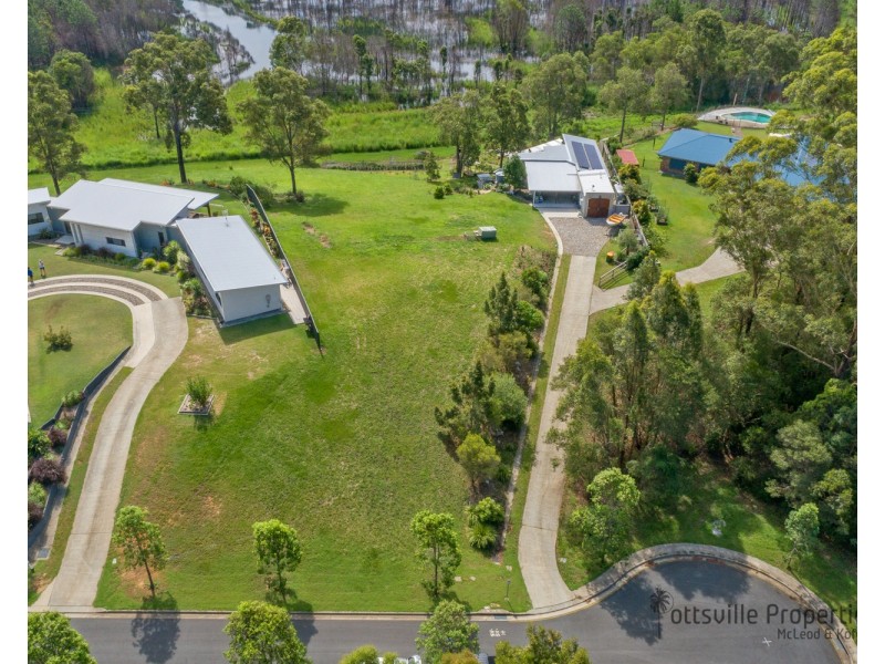 5 North Hill Court, Tanglewood NSW 2488