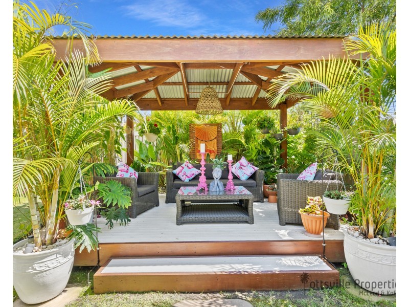 2/36 Seabreeze Boulevard, Pottsville NSW 2489