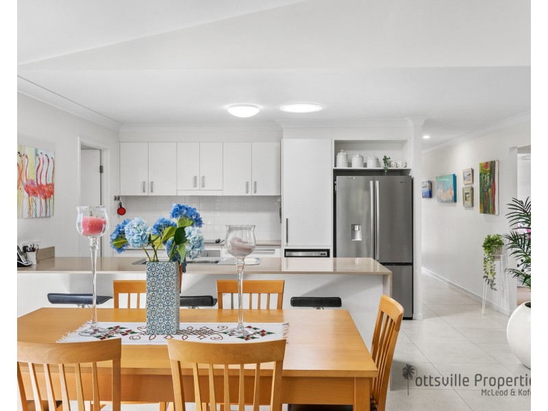 2/36 Seabreeze Boulevard, Pottsville NSW 2489