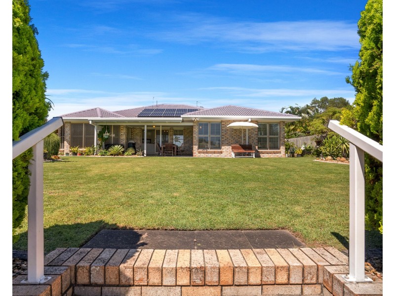 25 Edinburgh Court, Pottsville NSW 2489