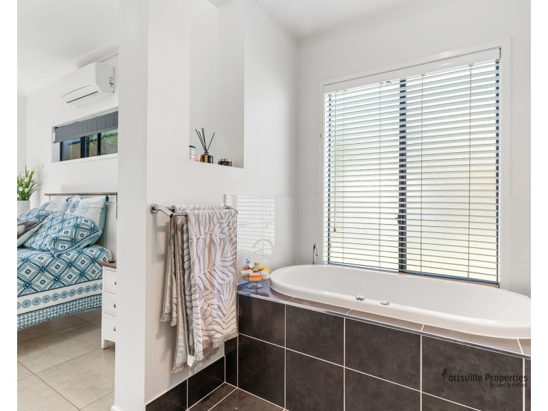 83 Lennox Circuit, Pottsville NSW 2489