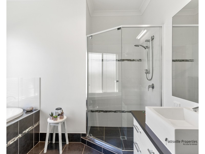 83 Lennox Circuit, Pottsville NSW 2489