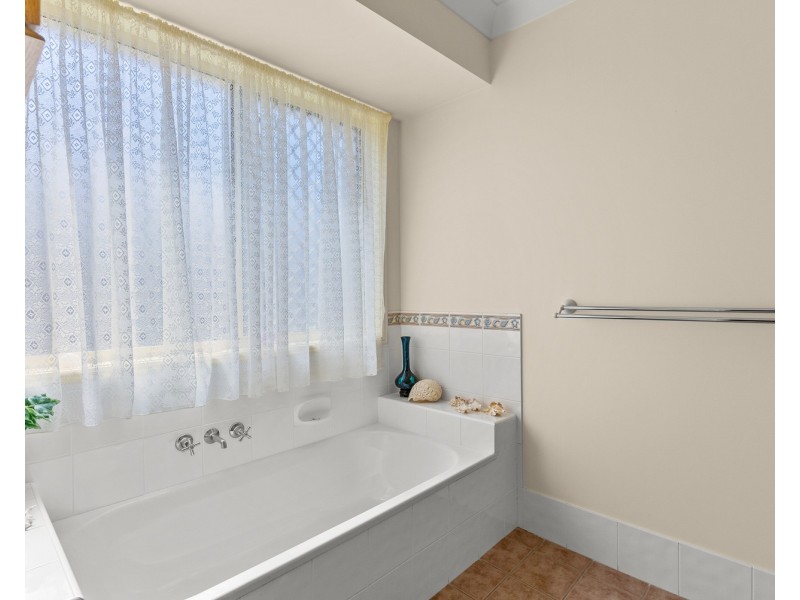 13 Paula Court, Pottsville NSW 2489