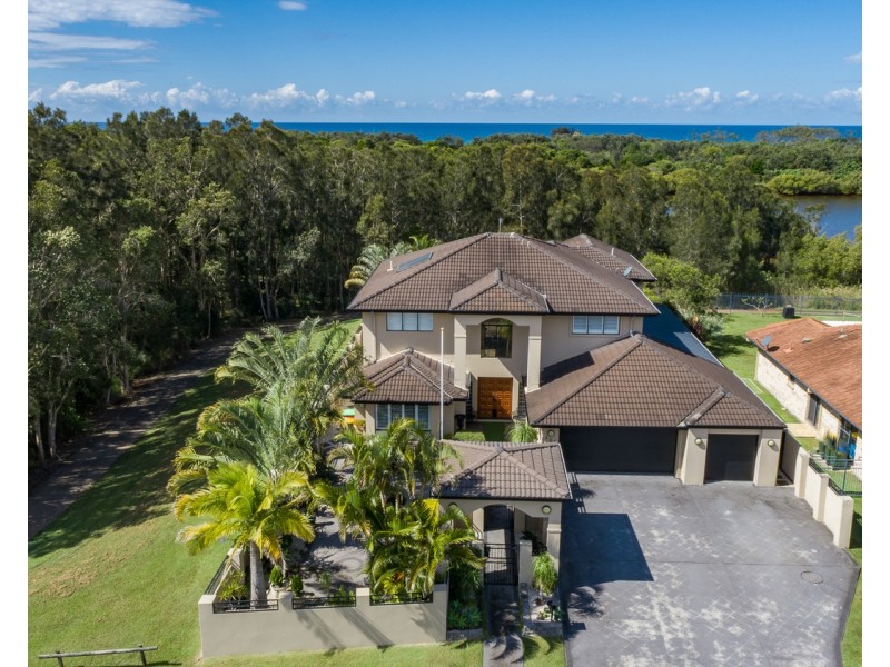 111 Overall Drive, Pottsville NSW 2489