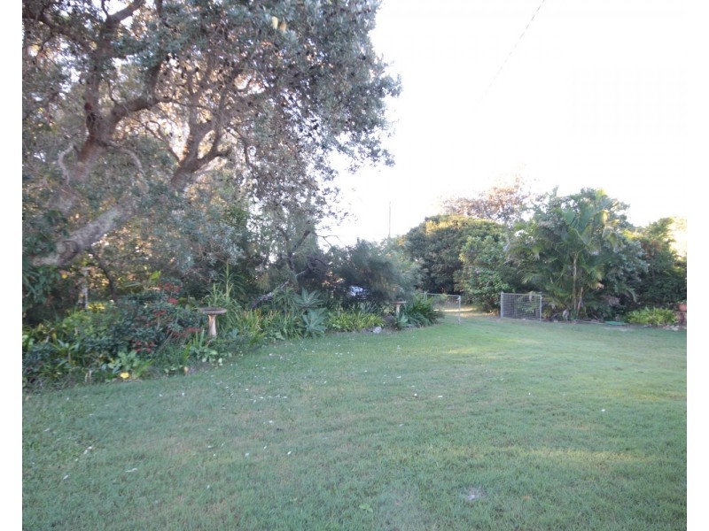 400 Wooyung Road, Wooyung NSW 2483