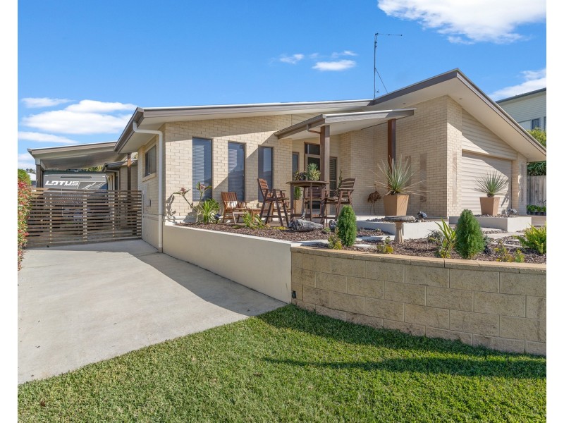 5 Woodfull Crescent, Pottsville NSW 2489