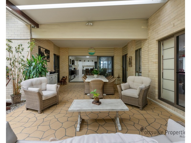 5 Woodfull Crescent, Pottsville NSW 2489