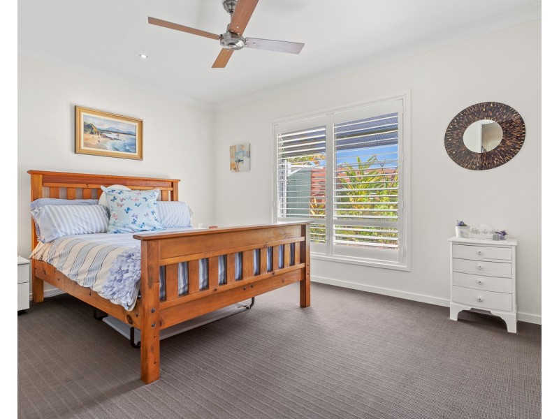 10 Hassett Drive, Pottsville NSW 2489