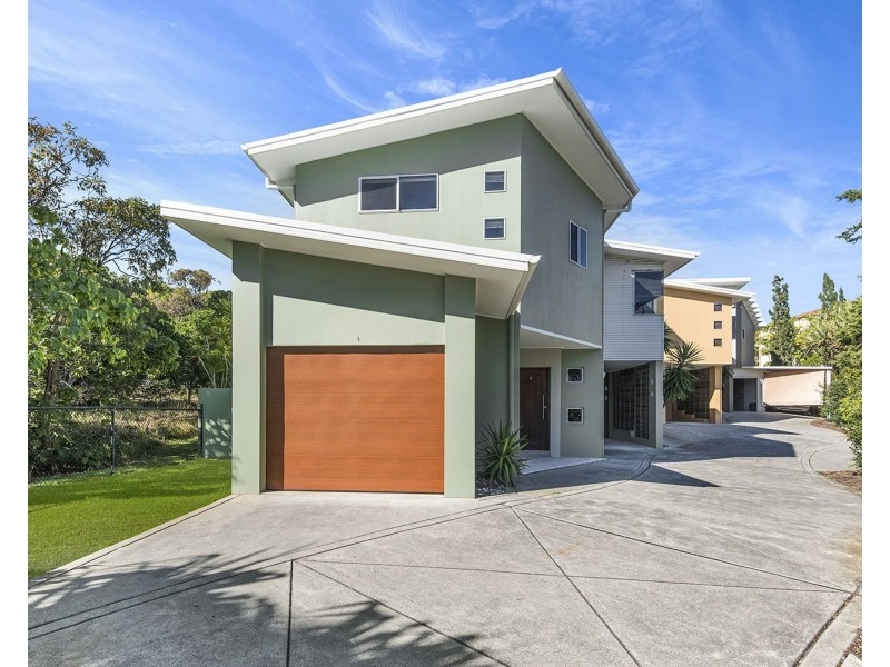 1/2 Tweed Coast Road, Hastings Point NSW 2489