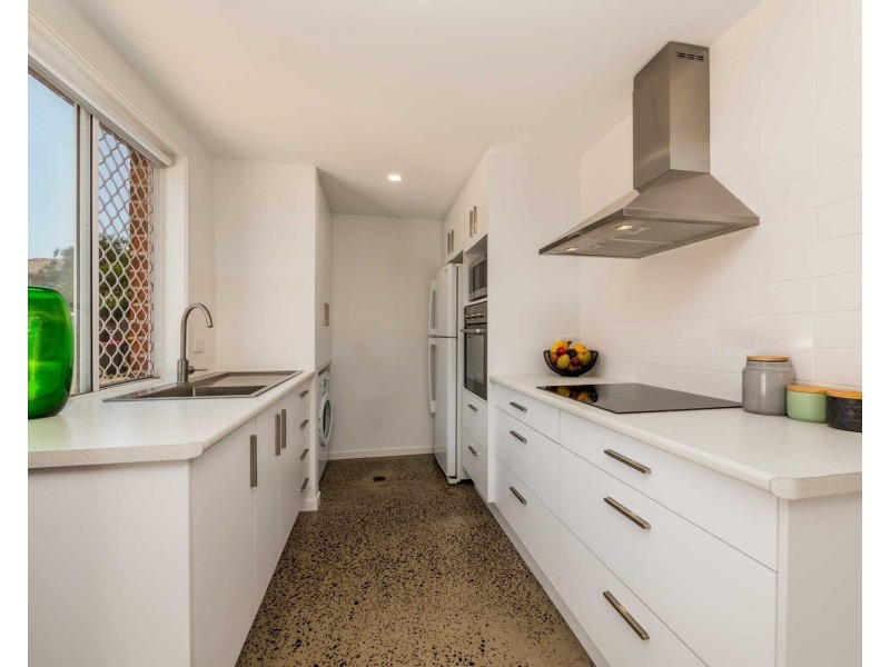 1/34 Royal Drive, Pottsville NSW 2489