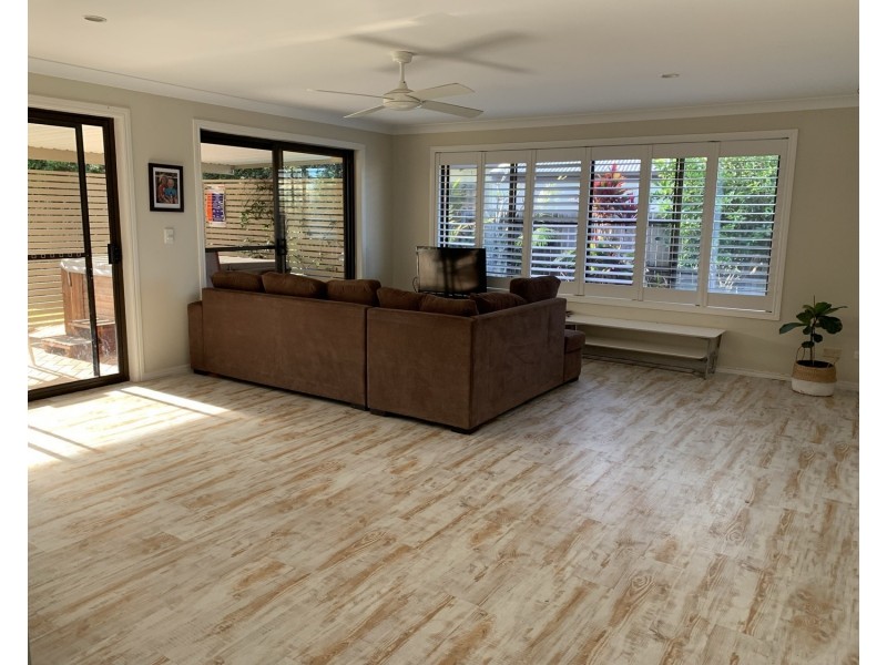 42 Edward Avenue, Pottsville NSW 2489