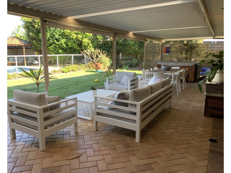 42 Edward Avenue, Pottsville NSW 2489