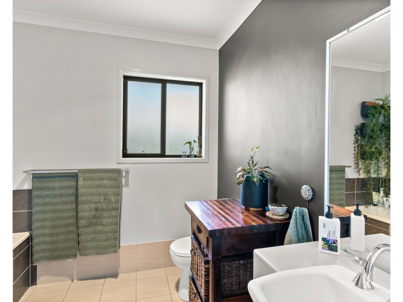 166 Overall Drive, Pottsville NSW 2489