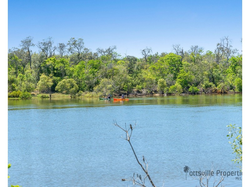 60 Overall Drive, Pottsville NSW 2489