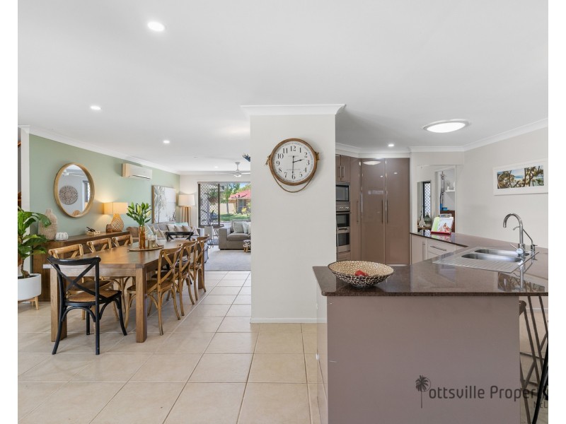 7 Buckingham Drive, Pottsville NSW 2489
