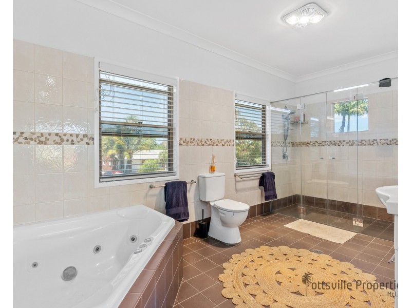 7 Buckingham Drive, Pottsville NSW 2489