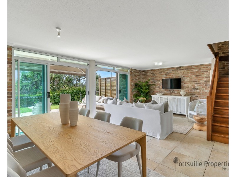 9/4-8 Peninsula Street, Hastings Point NSW 2489