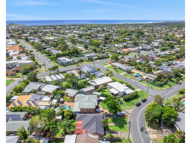 27 Kurrajong Avenue, Bogangar NSW 2488