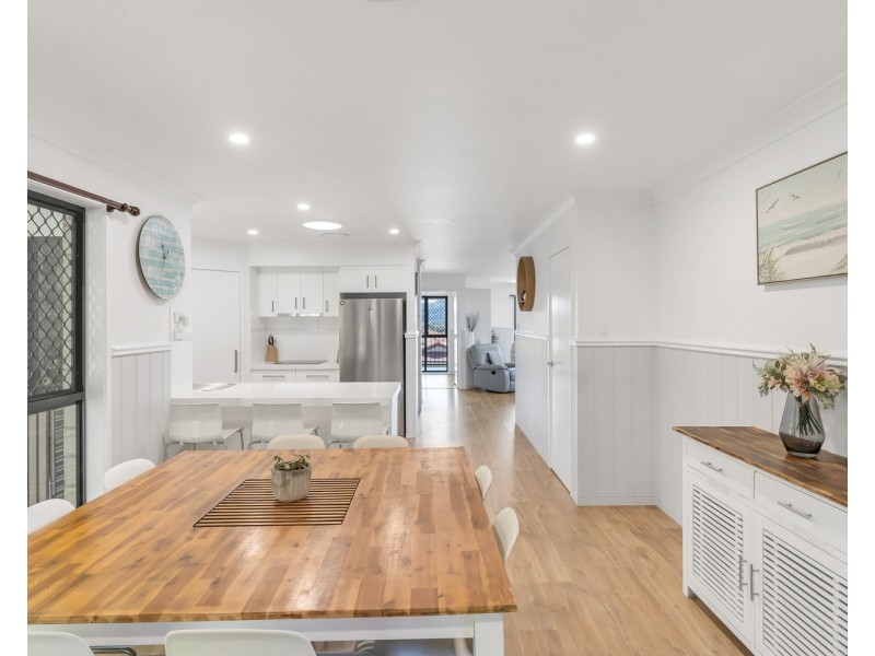 39 Newcastle Drive, Pottsville NSW 2489