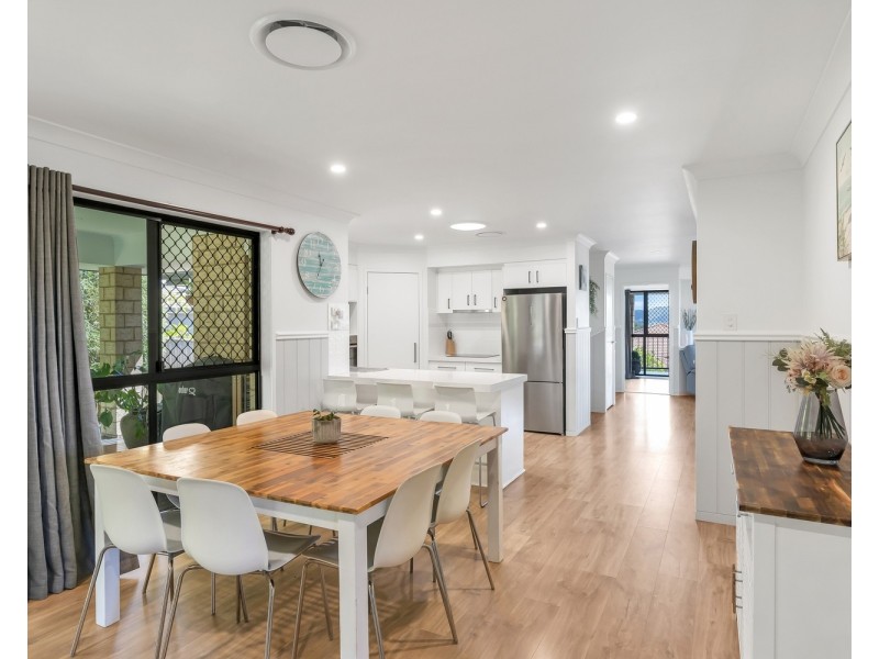 39 Newcastle Drive, Pottsville NSW 2489