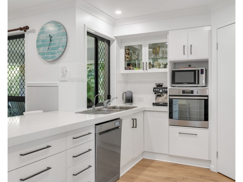 39 Newcastle Drive, Pottsville NSW 2489