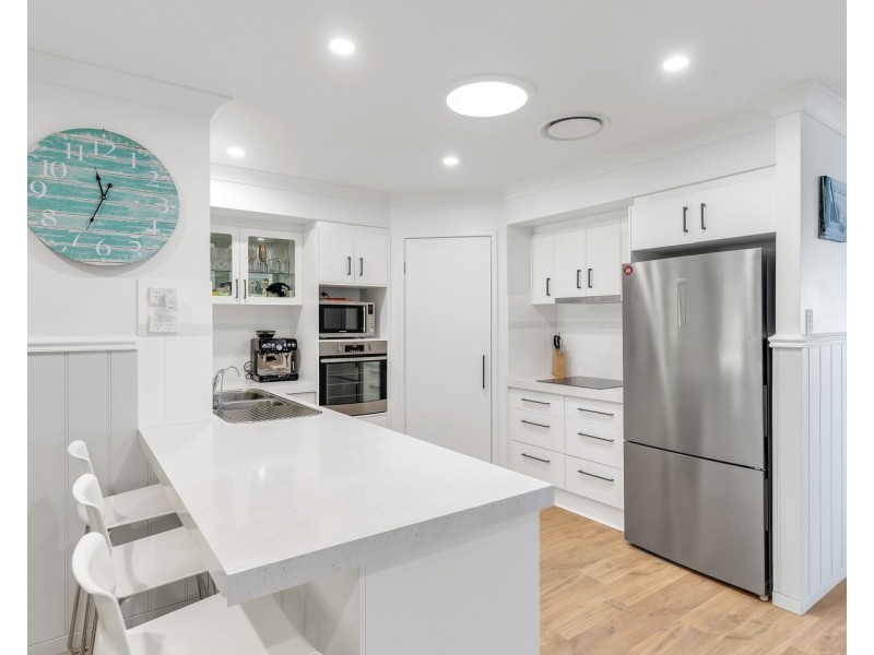 39 Newcastle Drive, Pottsville NSW 2489