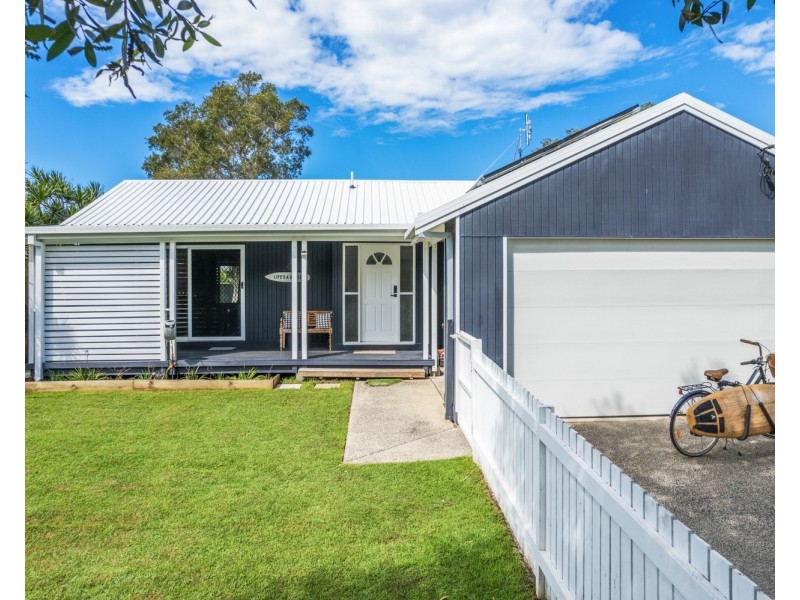 9  Kurrajong Avenue, Bogangar NSW 2488