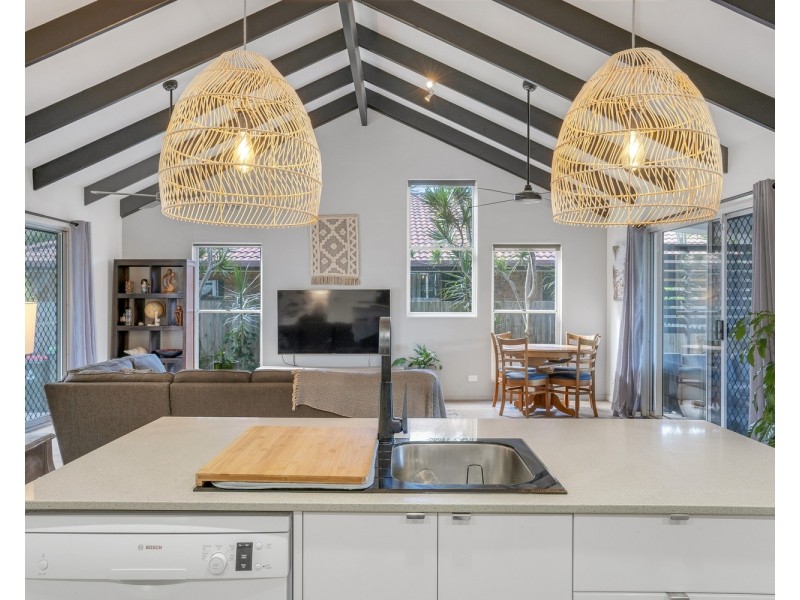 9  Kurrajong Avenue, Bogangar NSW 2488