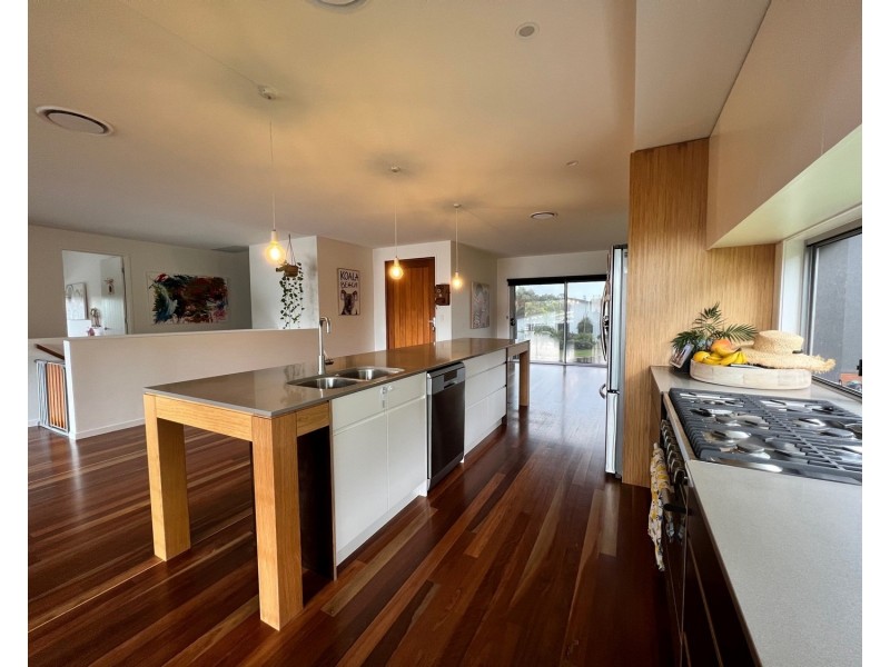 11 Euodia Avenue, Pottsville NSW 2489