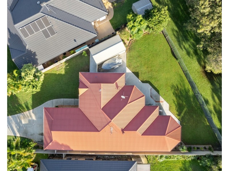 8 Kippax Place, Pottsville NSW 2489