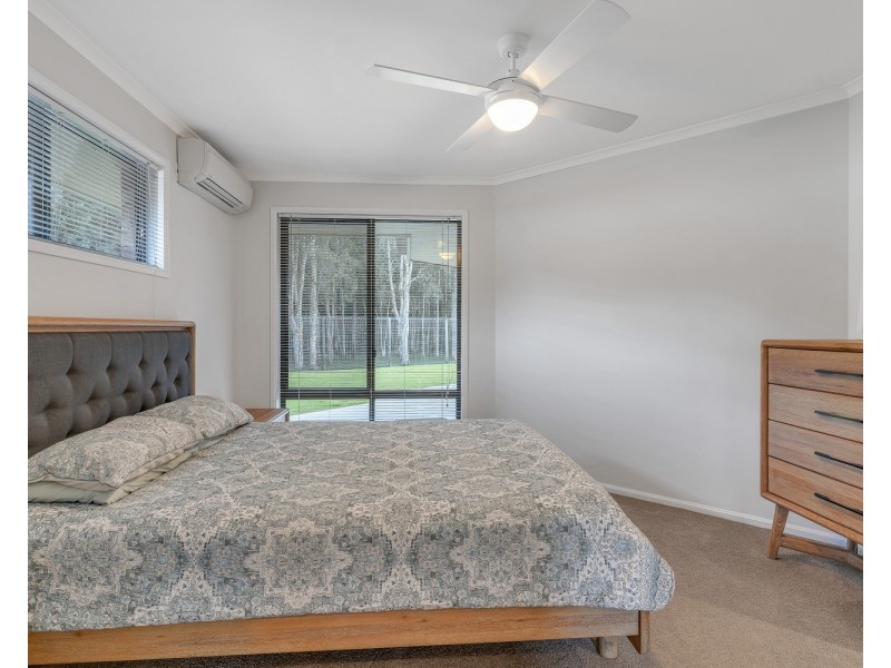 8 Kippax Place, Pottsville NSW 2489