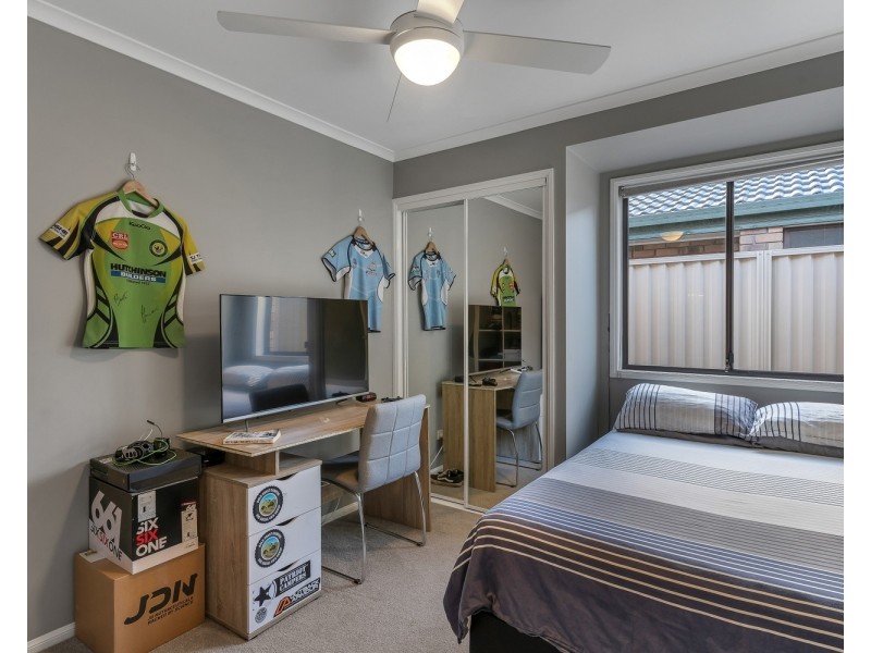 8 Kippax Place, Pottsville NSW 2489