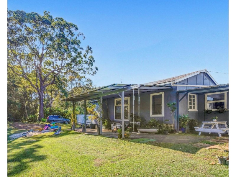 304 Pottsville Road, Mooball NSW 2483