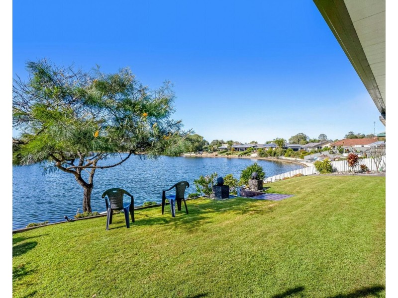 25 Edward Avenue, Pottsville NSW 2489