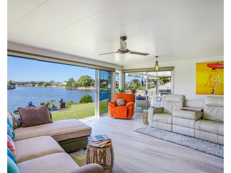 25 Edward Avenue, Pottsville NSW 2489